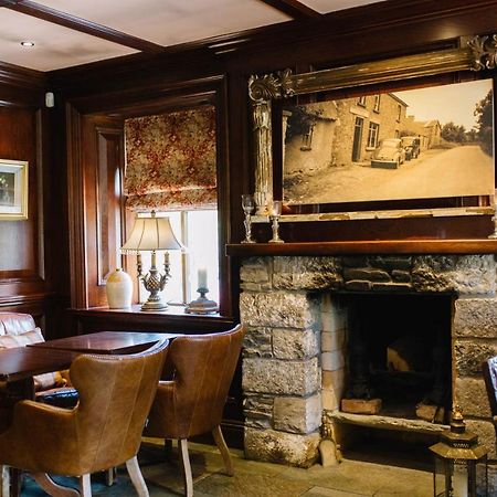 Riverbank, Country Pub And Guesthouse Carrickmacross Exterior photo